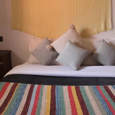 Tamraght White Hostel-3